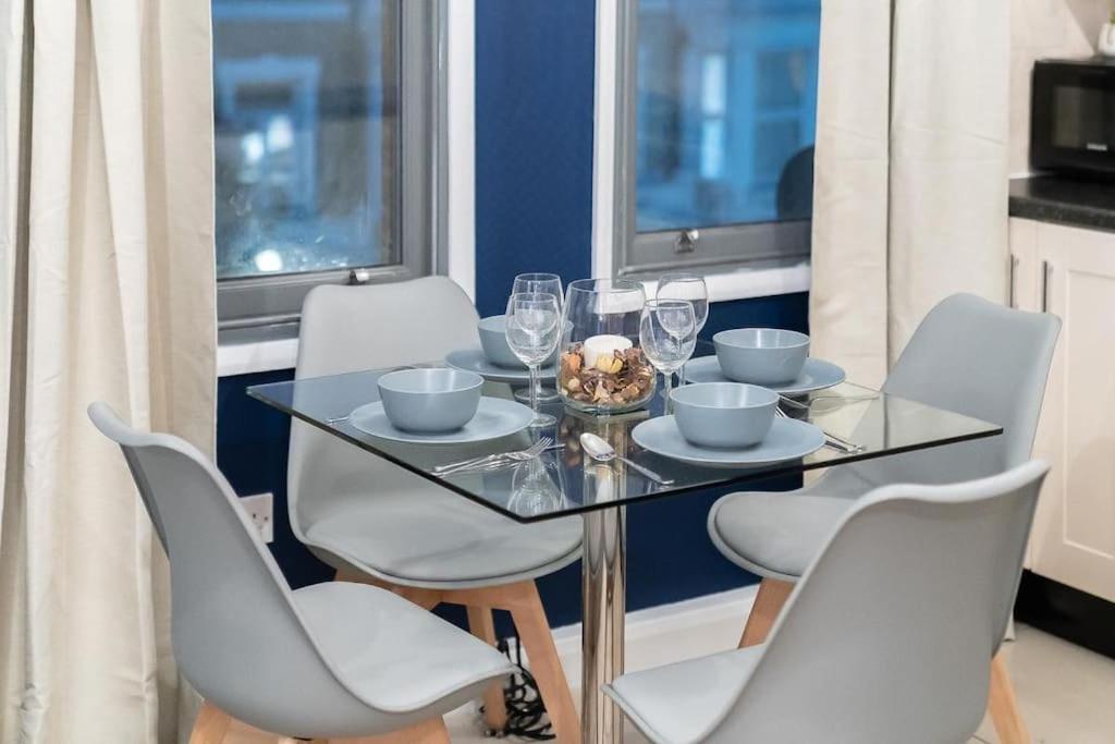 2 Bedroom Apartment London Luaran gambar