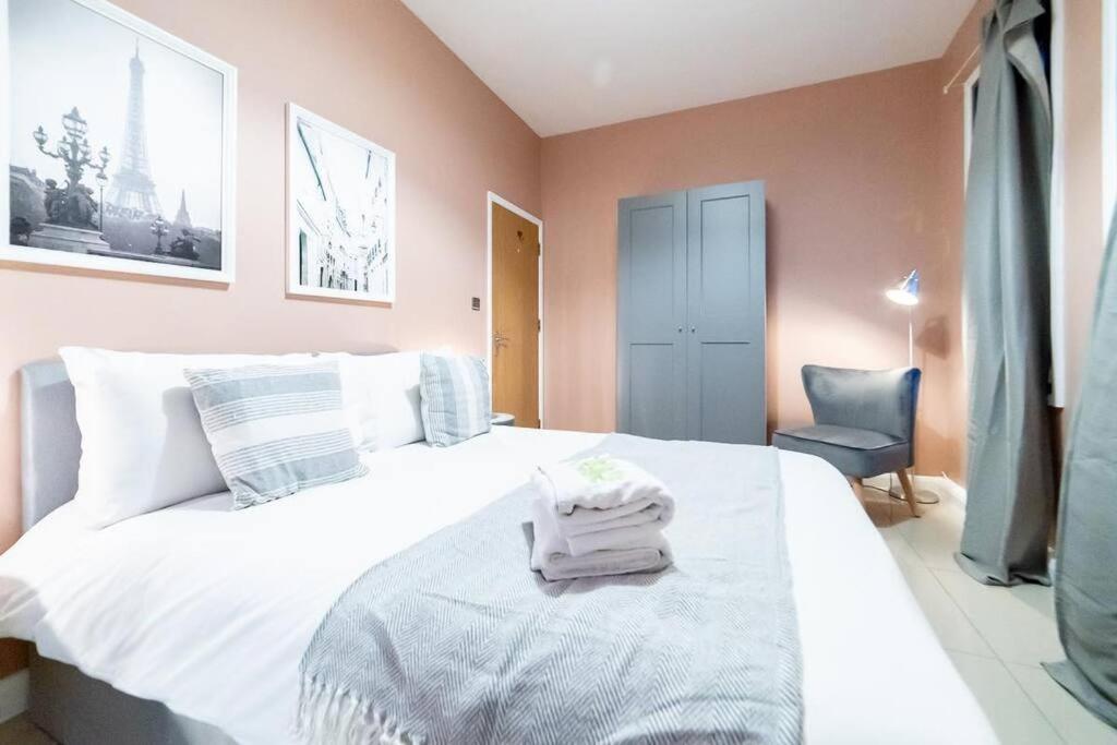 2 Bedroom Apartment London Luaran gambar